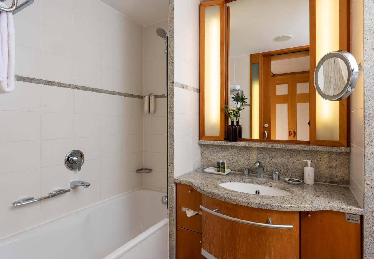 Precise Resort Бад-Заров Номер фото Bathroom